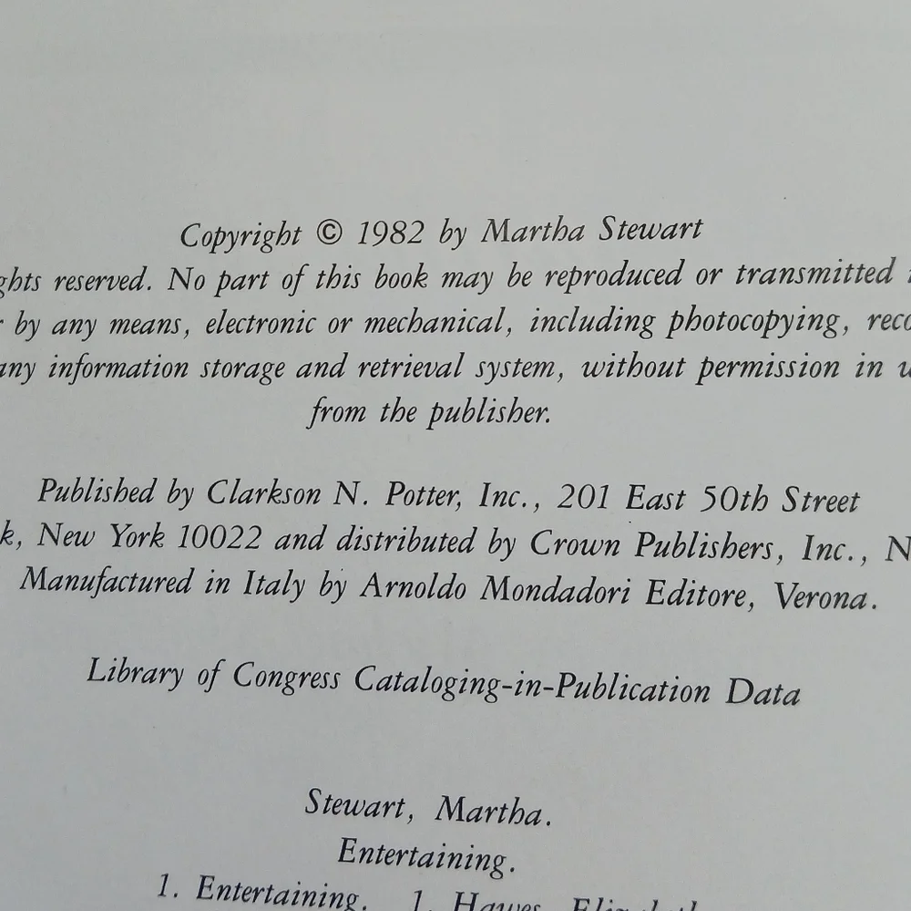 Vintage 80's Entertaining by MARTHA STEWART First Edition 24-30 RED Hardcover